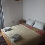близнаците 레슈텐