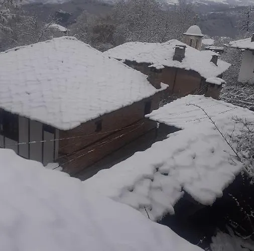 アパート близнаците レシテン